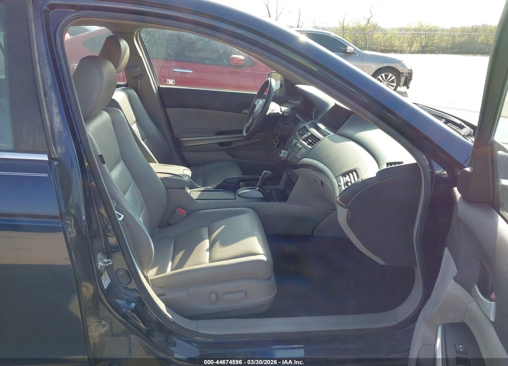 2009 HONDA ACCORD 3.5 EX-L VIN: 1HGCP368X9A048220