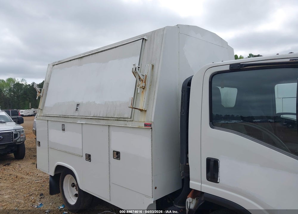 2014 ISUZU NPR GAS REG VIN: 54DC4W1B9ES802154
