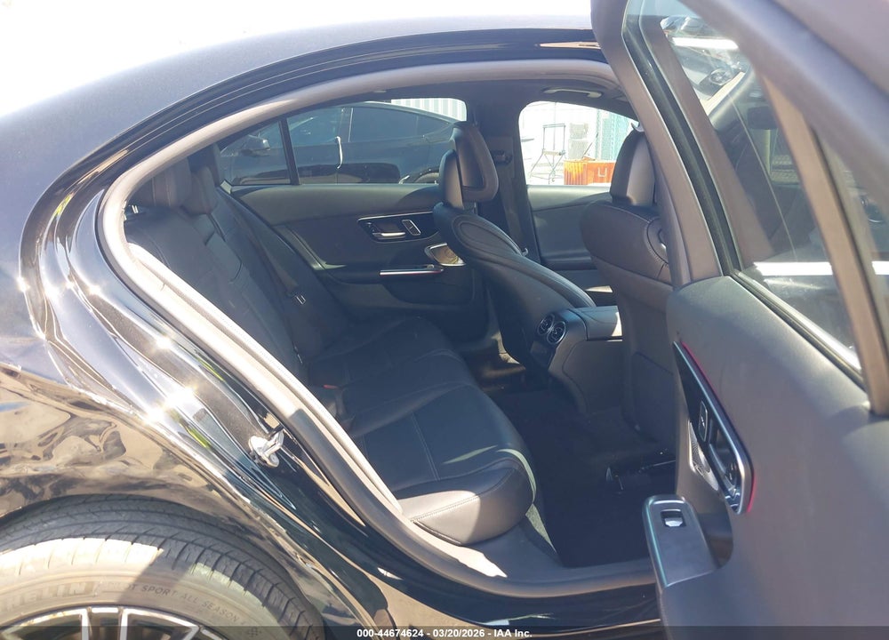 2022 MERCEDES-BENZ C 300 SEDAN VIN: W1KAF4GB3NR016249