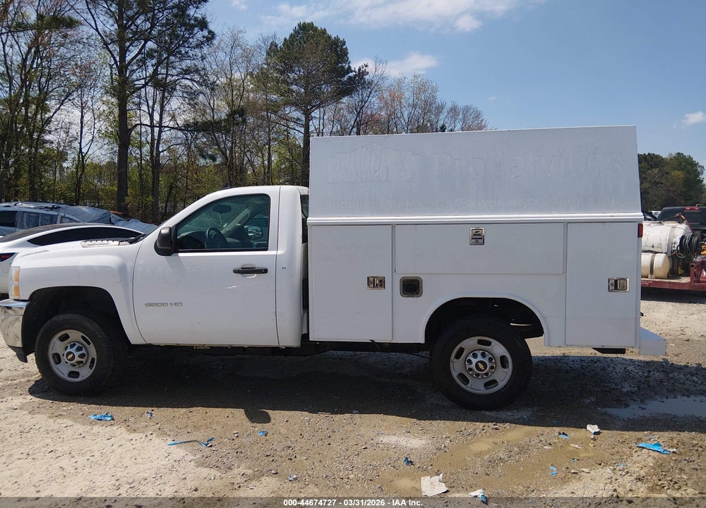 2014 CHEVROLET SILVERADO 2500HD WORK TRUCK VIN: 1GB0CVCG4EF168892
