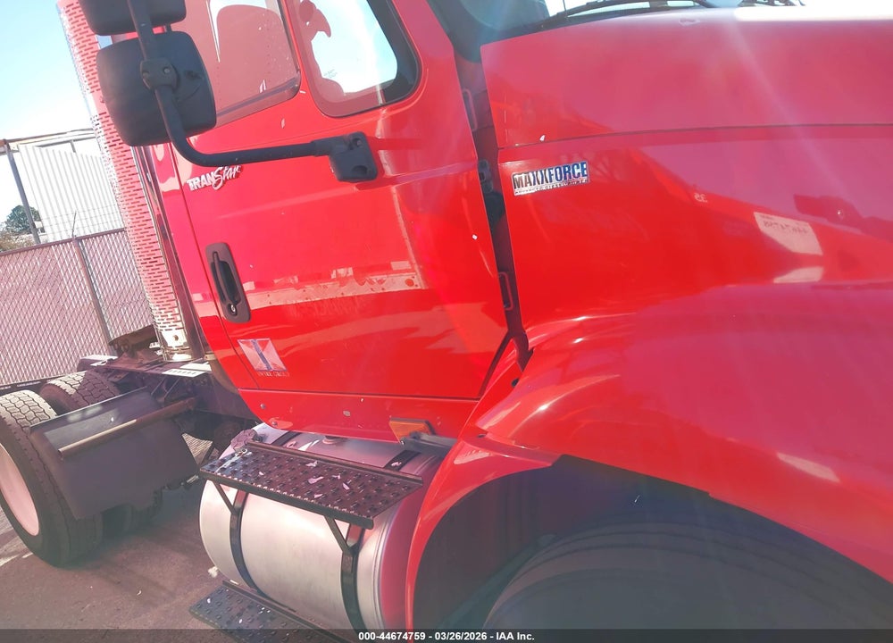 2013 INTERNATIONAL 8000 8600 VIN: 1HSHWSHN3DJ240888