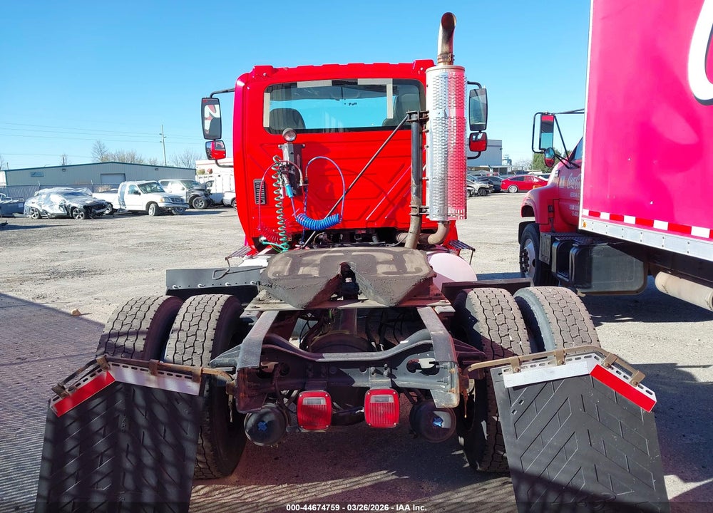 2013 INTERNATIONAL 8000 8600 VIN: 1HSHWSHN3DJ240888