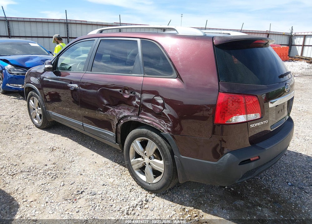 2013 KIA SORENTO EX V6 VIN: 5XYKU4A2XDG337912