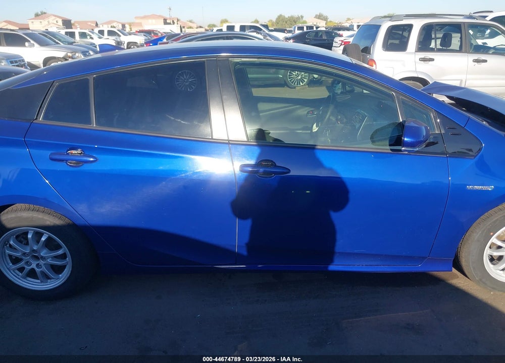2018 TOYOTA PRIUS TWO VIN: JTDKBRFU8J3073246