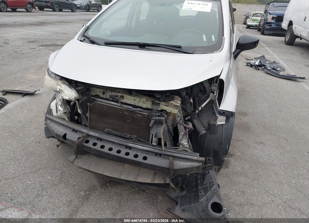 2015 NISSAN VERSA NOTE SV VIN: 3N1CE2CP6FL446400
