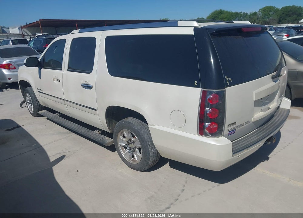 2010 GMC YUKON XL 1500 DENALI VIN: 1GKUCMEF3AR205181