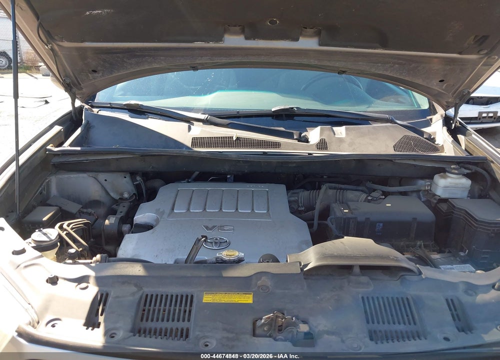 2011 TOYOTA HIGHLANDER BASE V6 VIN: 5TDBK3EH7BS077337