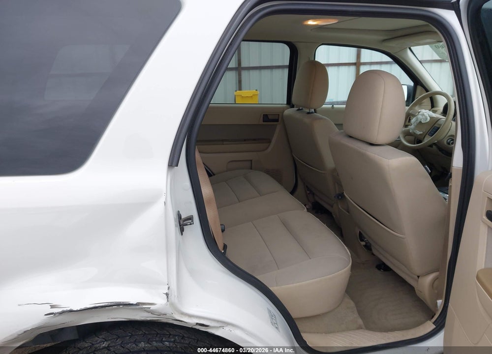 2011 FORD ESCAPE XLT VIN: 1FMCU9DG2BKB60042