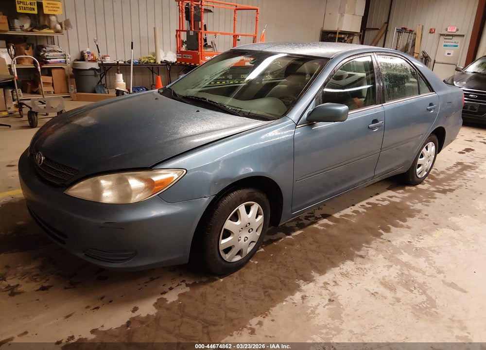 2002 TOYOTA CAMRY LE VIN: 4T1BE32KX2U627208