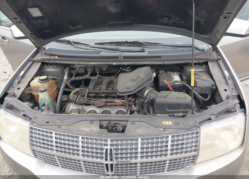 2008 LINCOLN MKX VIN: 2LMDU68C38BJ32512