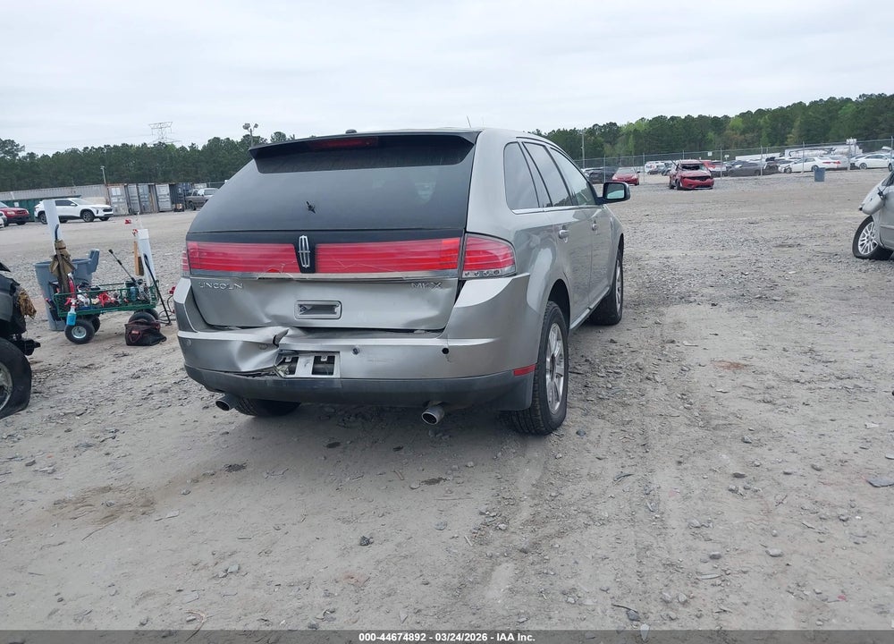2008 LINCOLN MKX VIN: 2LMDU68C38BJ32512