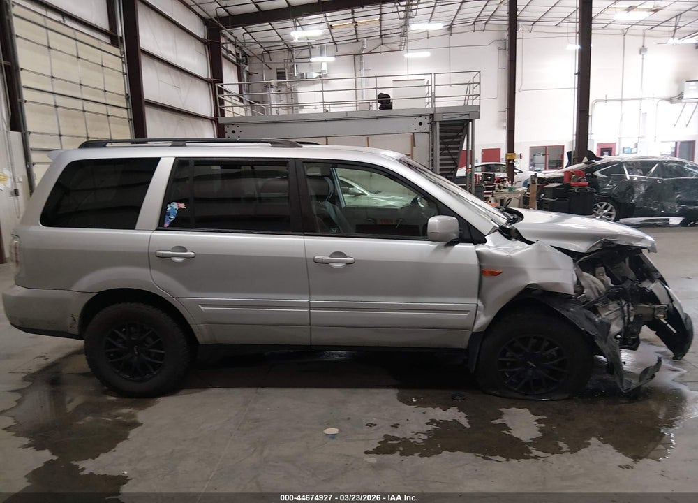 2006 HONDA PILOT EX VIN: 2HKYF184X6H537694