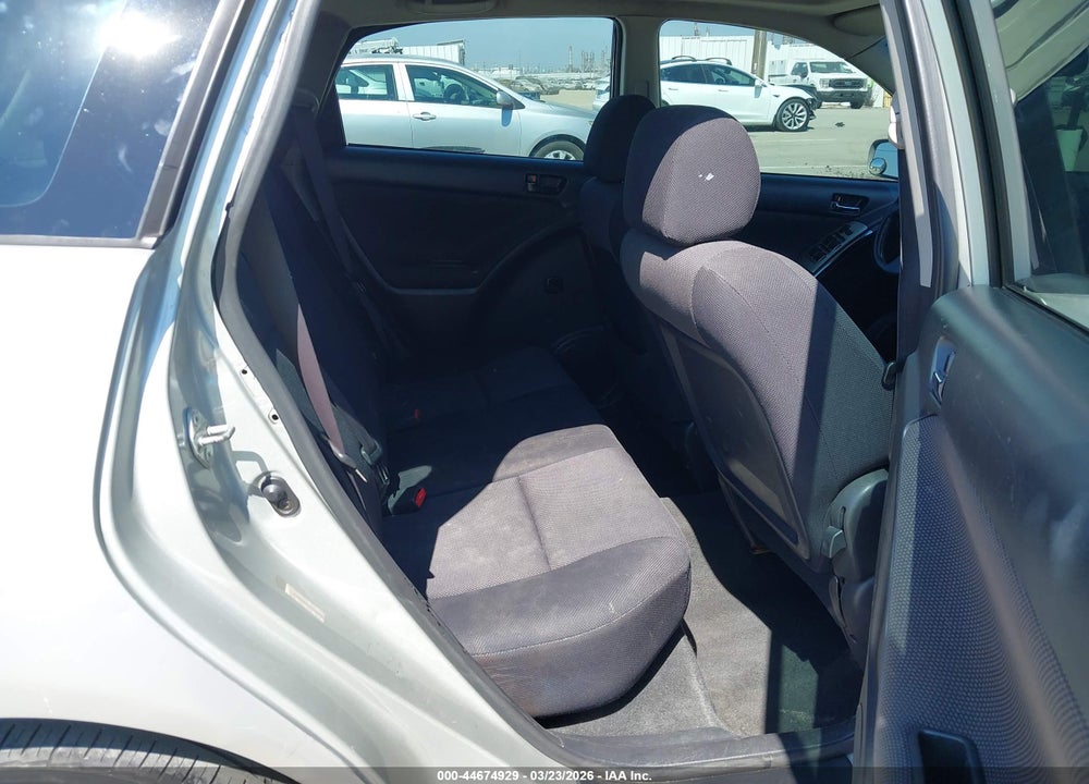 2004 TOYOTA MATRIX XR VIN: 2T1KR32E24C216307