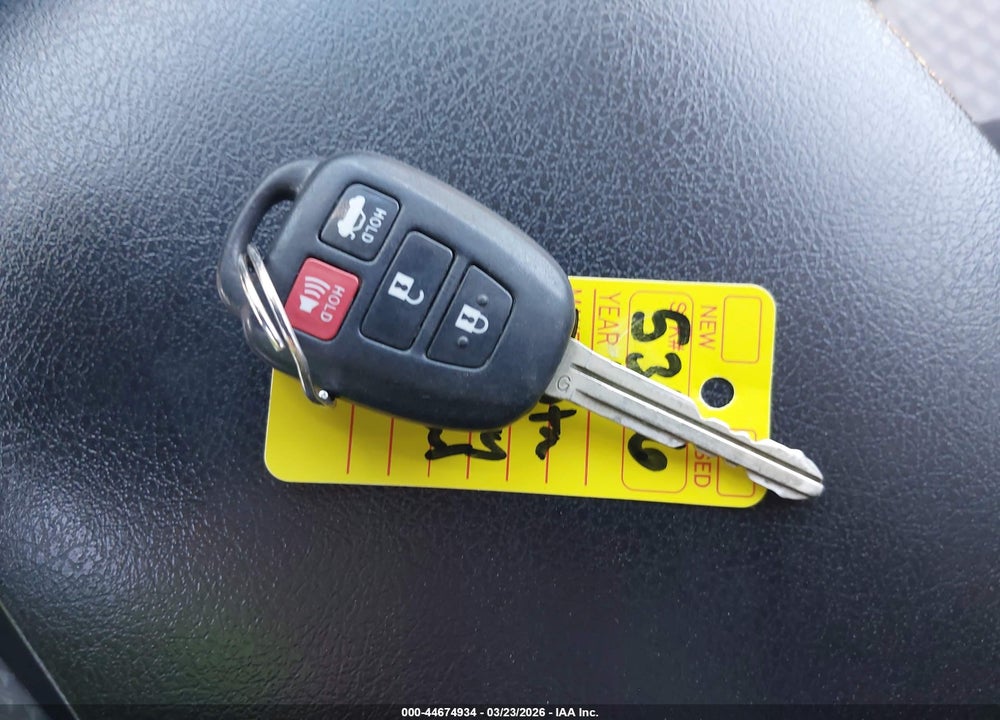 2013 TOYOTA CAMRY SE VIN: 4T1BF1FK8DU271064