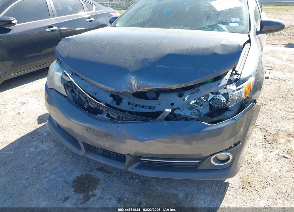 2013 TOYOTA CAMRY SE VIN: 4T1BF1FK8DU271064