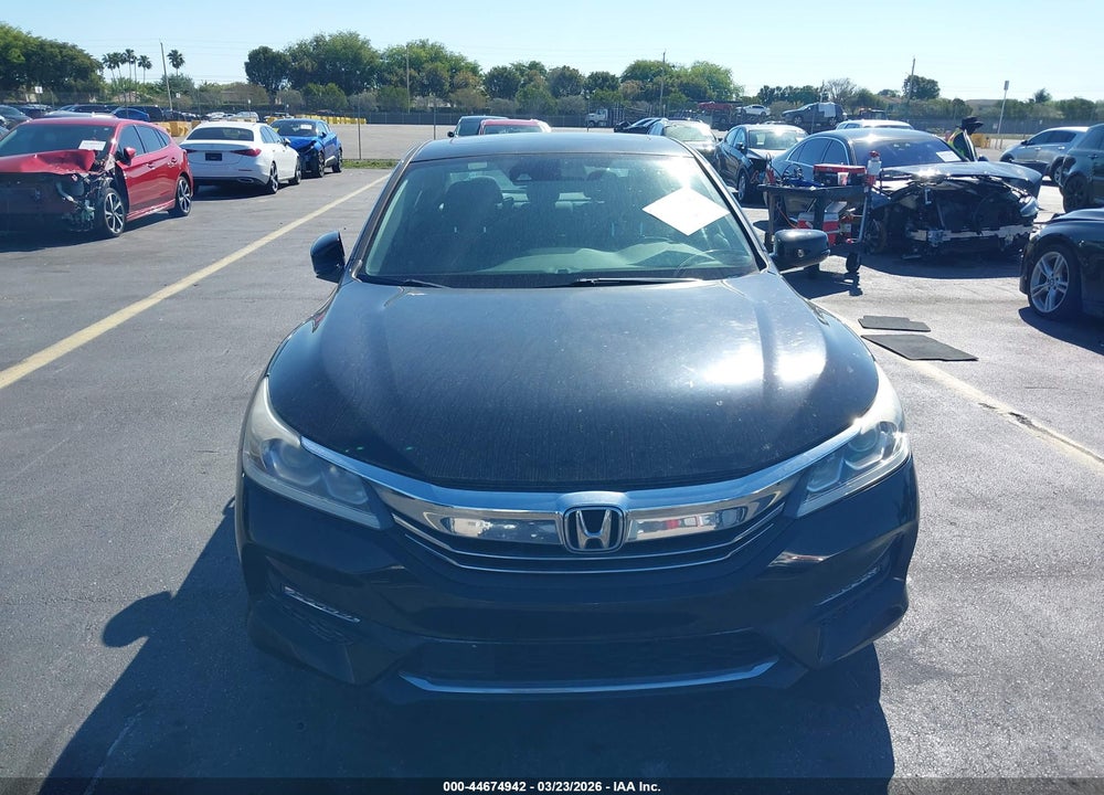 2017 HONDA ACCORD EX VIN: 1HGCR2F08HA203859