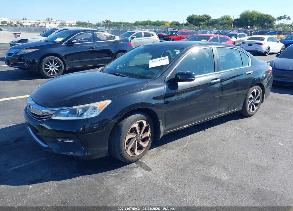 2017 HONDA ACCORD EX VIN: 1HGCR2F08HA203859