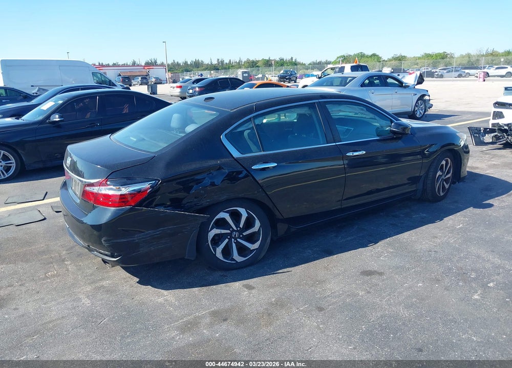 2017 HONDA ACCORD EX VIN: 1HGCR2F08HA203859