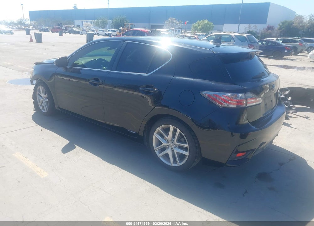 2015 LEXUS CT 200H VIN: JTHKD5BHXF2245591