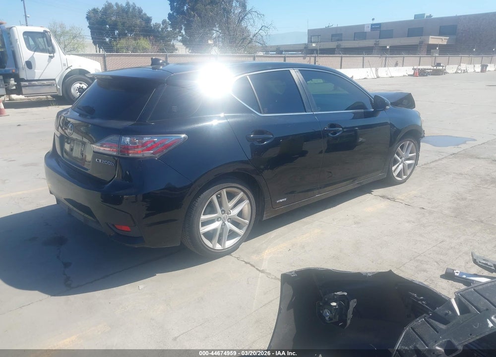 2015 LEXUS CT 200H VIN: JTHKD5BHXF2245591