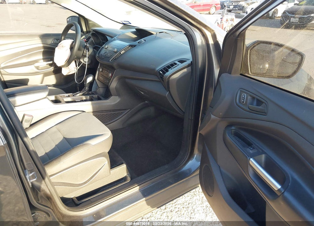 2019 FORD ESCAPE S VIN: 1FMCU0F7XKUB85767