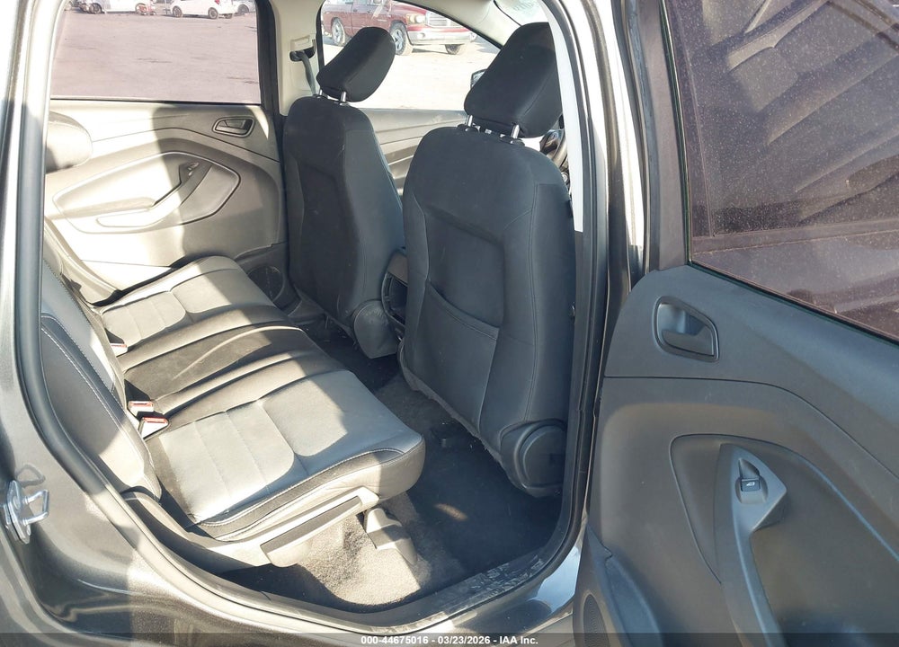2019 FORD ESCAPE S VIN: 1FMCU0F7XKUB85767