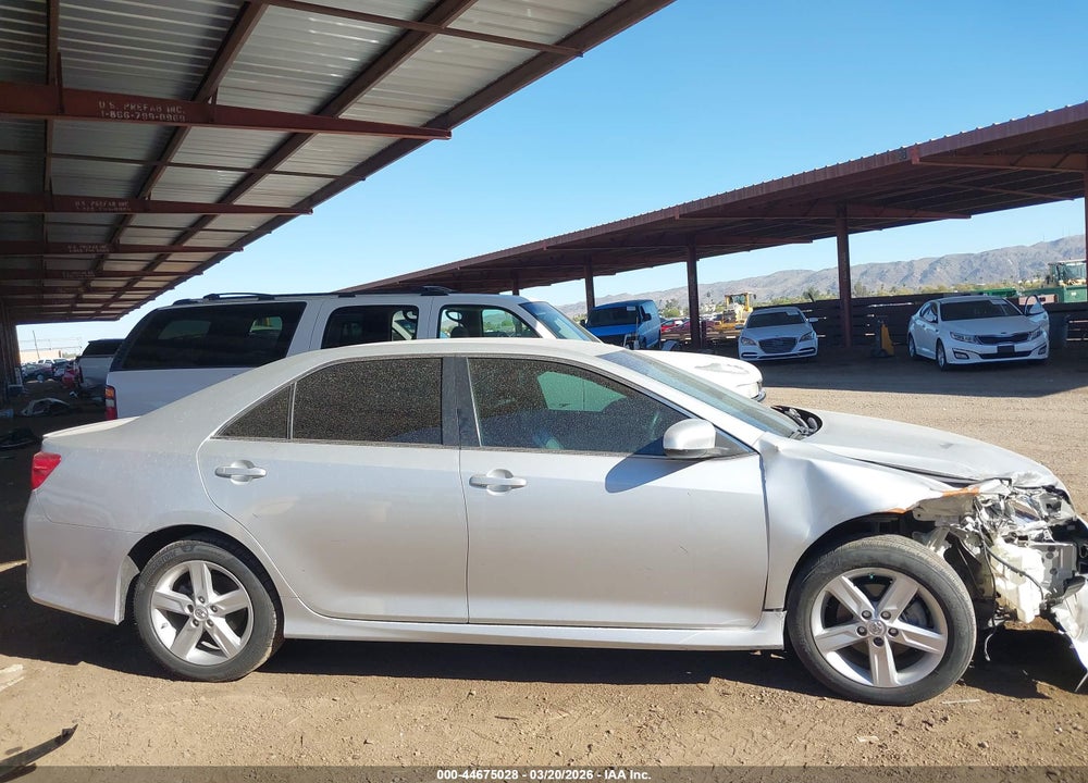 2013 TOYOTA CAMRY SE VIN: 4T1BF1FK3DU264734