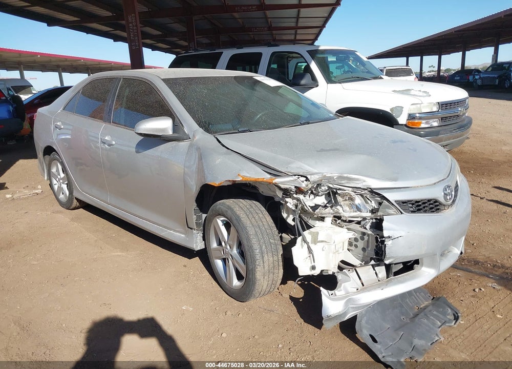 2013 TOYOTA CAMRY SE VIN: 4T1BF1FK3DU264734