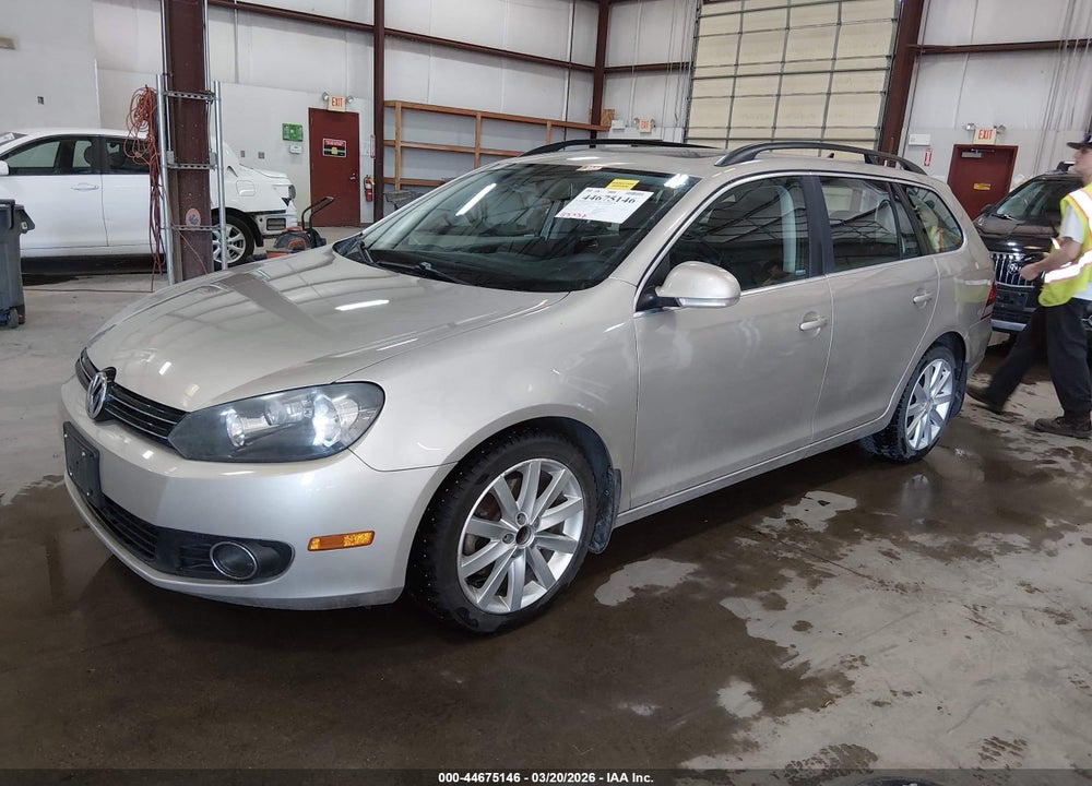 2014 VOLKSWAGEN JETTA SPORTWAGEN 2.0L TDI VIN: 3VWPL7AJ3EM625029