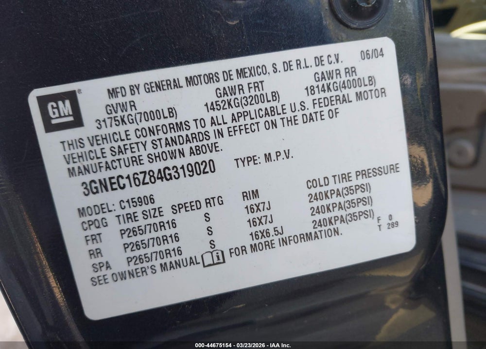 2004 CHEVROLET SUBURBAN 1500 LS VIN: 3GNEC16Z84G319020