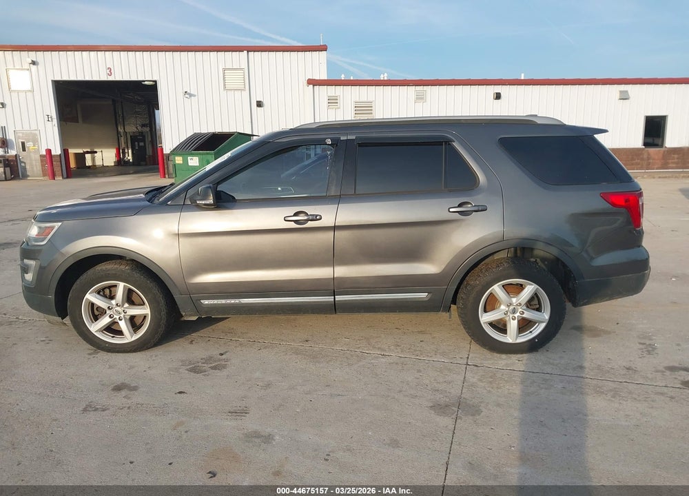 2016 FORD EXPLORER XLT VIN: 1FM5K8D83GGC88639