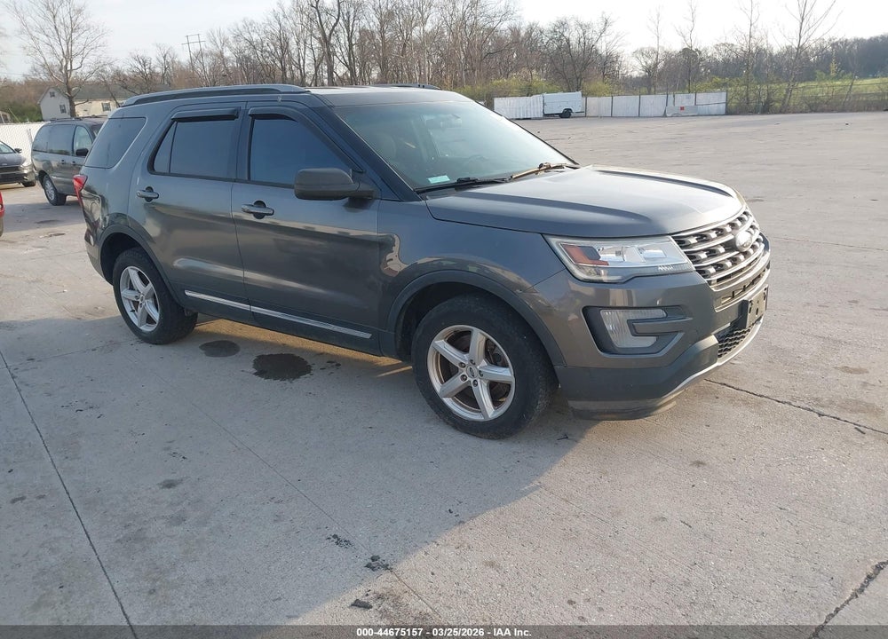 2016 FORD EXPLORER XLT VIN: 1FM5K8D83GGC88639