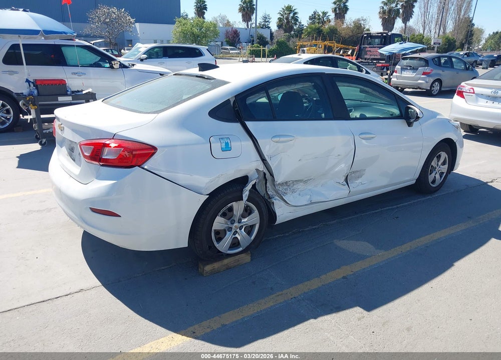 2018 CHEVROLET CRUZE LS AUTO VIN: 1G1BC5SM0J7131038