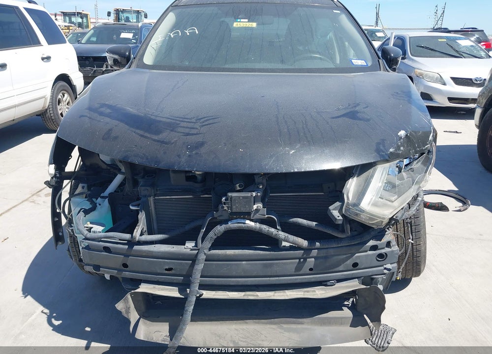 2019 NISSAN ROGUE SV VIN: KNMAT2MTXKP505808