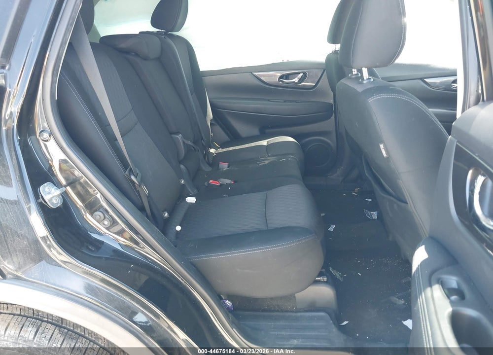 2019 NISSAN ROGUE SV VIN: KNMAT2MTXKP505808