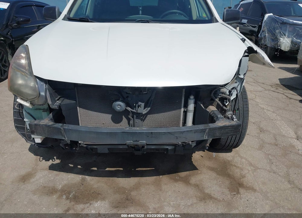 2015 NISSAN ROGUE SELECT S VIN: JN8AS5MT8FW160055