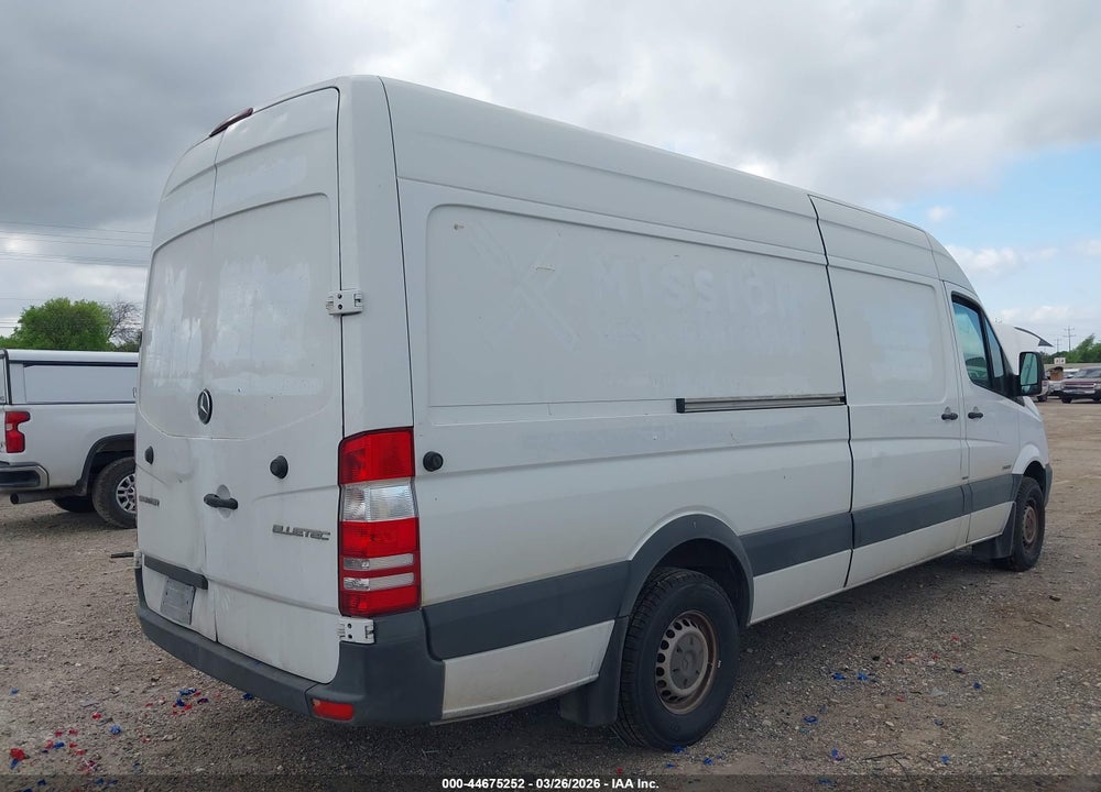 2014 MERCEDES-BENZ SPRINTER 2500 HIGH ROOF VIN: WD3PE8DC5E5892916