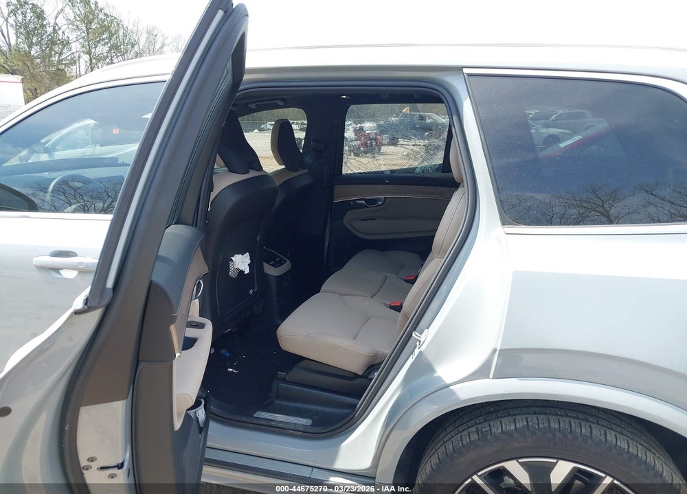 2025 VOLVO XC90 PLUG-IN HYBRID T8 PLUS 7-SEATER VIN: YV4H60PB7S1376231