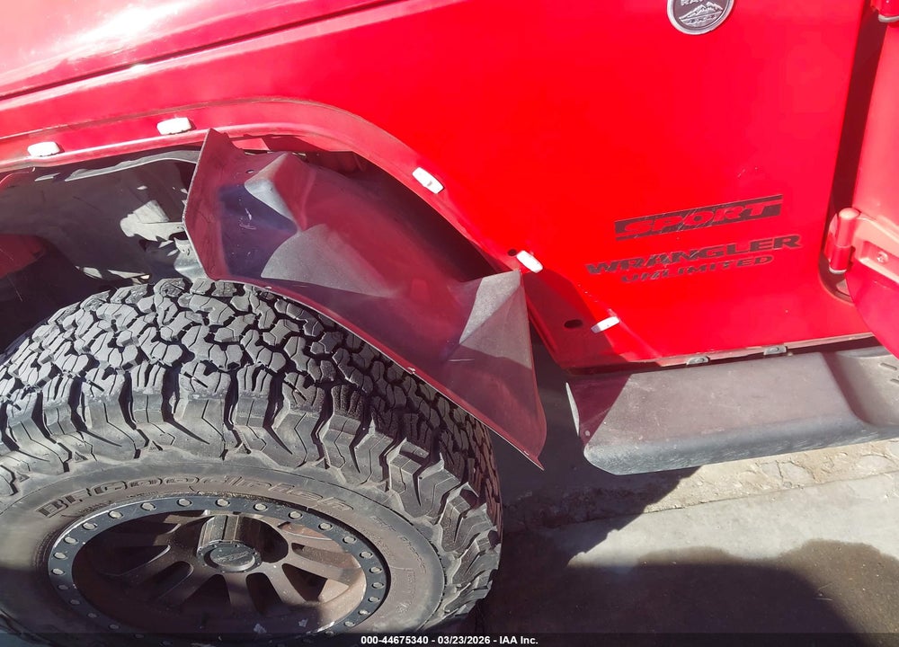 2013 JEEP WRANGLER UNLIMITED SPORT VIN: 1C4BJWDG8DL657780