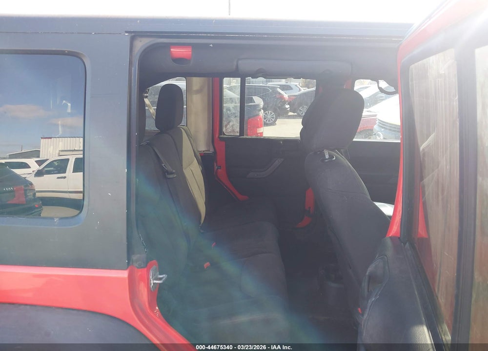 2013 JEEP WRANGLER UNLIMITED SPORT VIN: 1C4BJWDG8DL657780