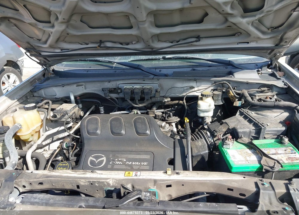 2005 MAZDA TRIBUTE S VIN: 4F2CZ06145KM49602