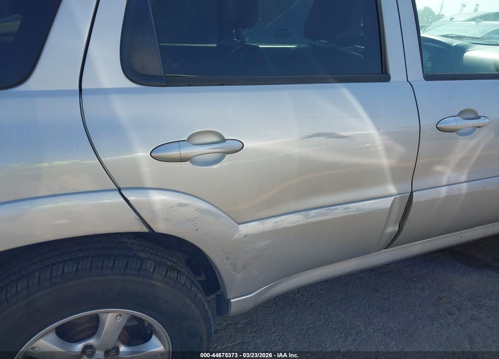 2005 MAZDA TRIBUTE S VIN: 4F2CZ06145KM49602