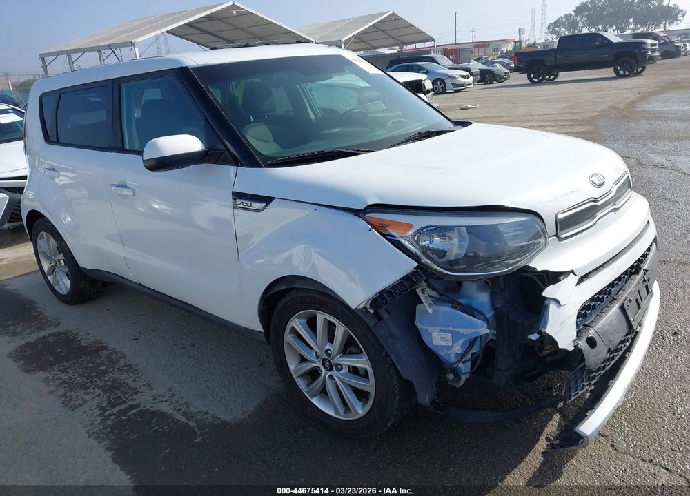 2018 KIA SOUL + VIN: KNDJP3A55J7527505
