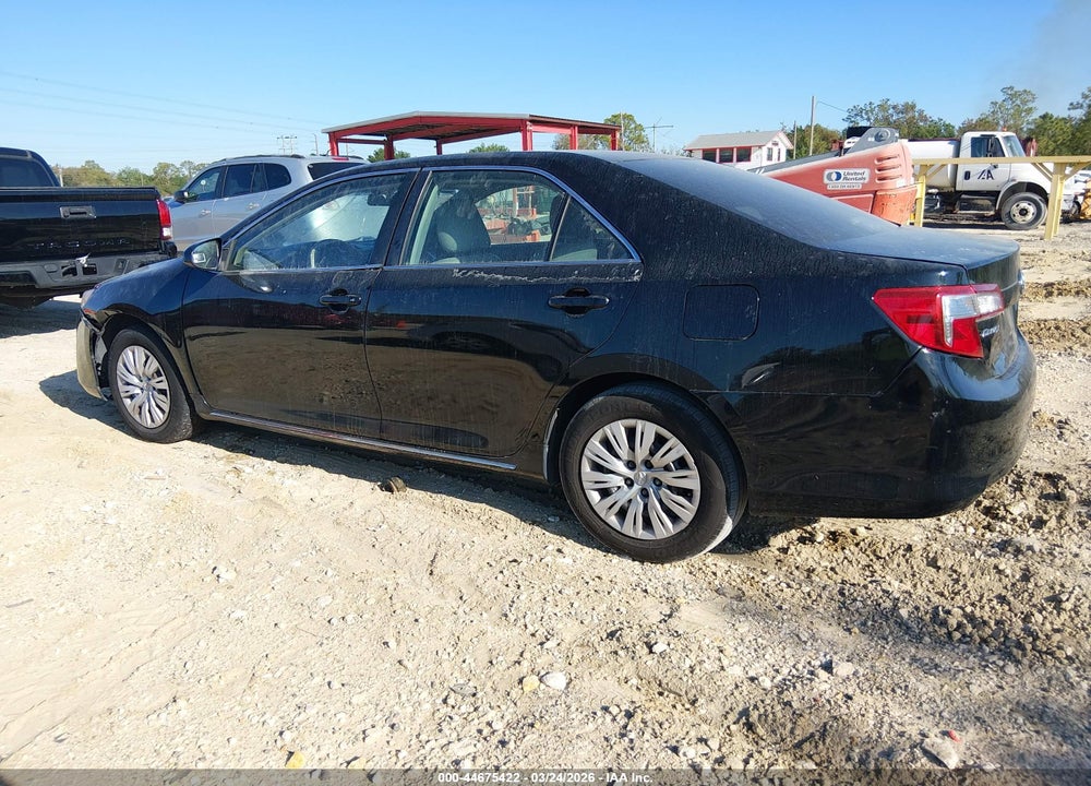 2014 TOYOTA CAMRY HYBRID LE VIN: 4T1BD1FK4EU121718