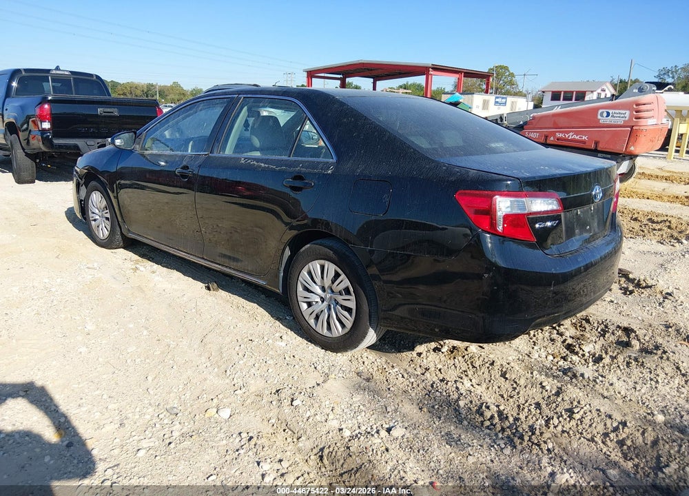 2014 TOYOTA CAMRY HYBRID LE VIN: 4T1BD1FK4EU121718