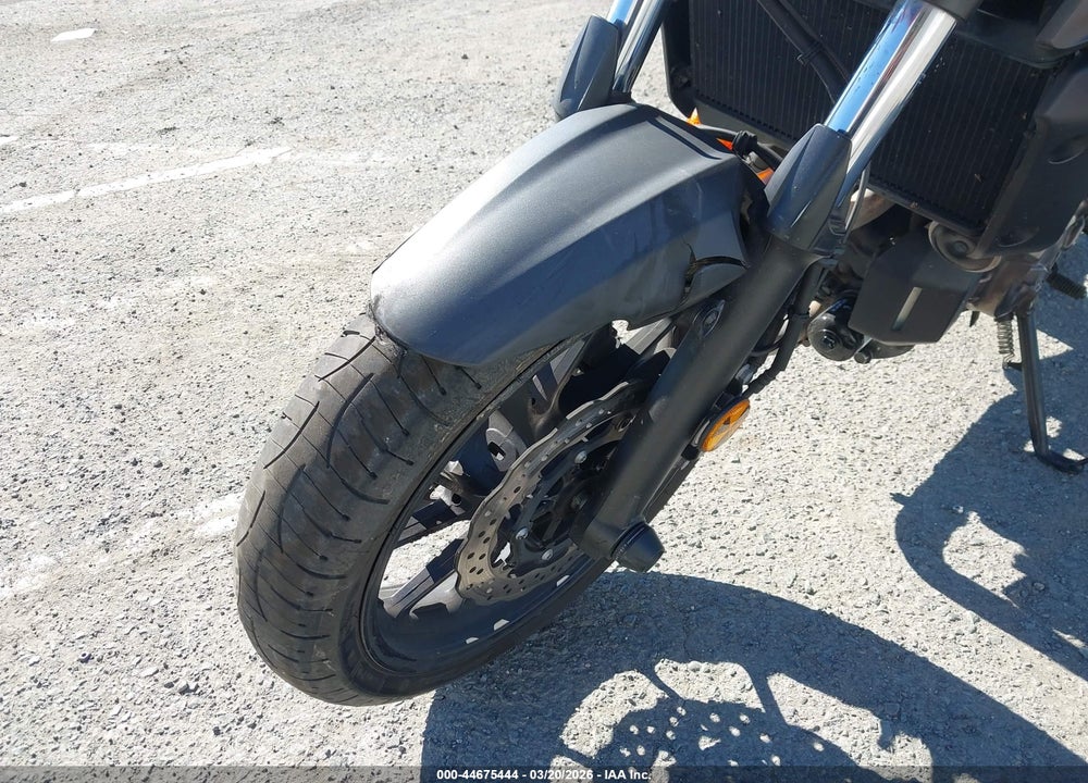 2018 YAMAHA MT07 C VIN: JYARM27Y5JA000330