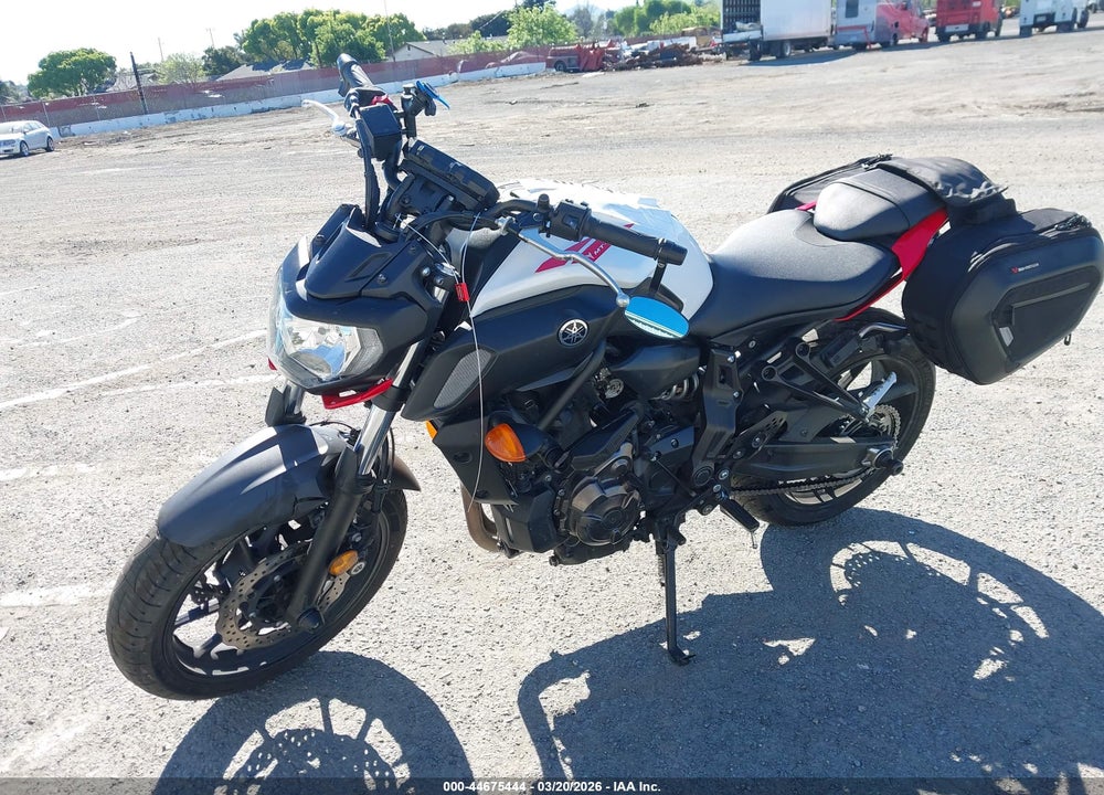2018 YAMAHA MT07 C VIN: JYARM27Y5JA000330