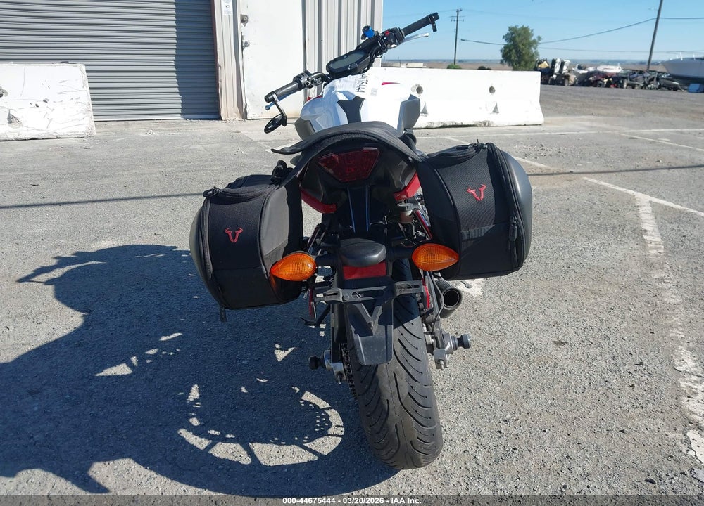 2018 YAMAHA MT07 C VIN: JYARM27Y5JA000330