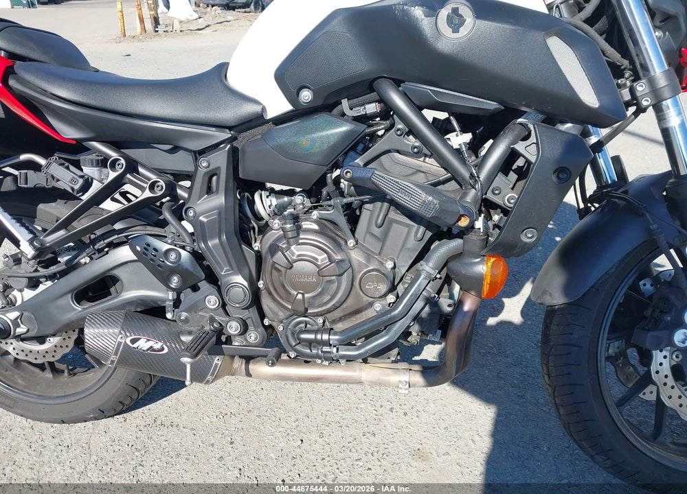 2018 YAMAHA MT07 C VIN: JYARM27Y5JA000330