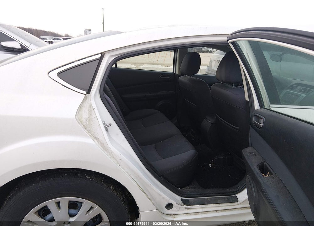 2011 MAZDA 6 I SPORT VIN: 1YVHZ8BH2B5M29067